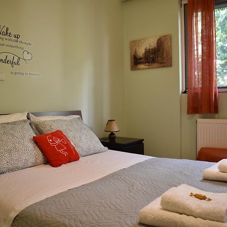 Cozy 2bed appartment Ateny Zewnętrze zdjęcie