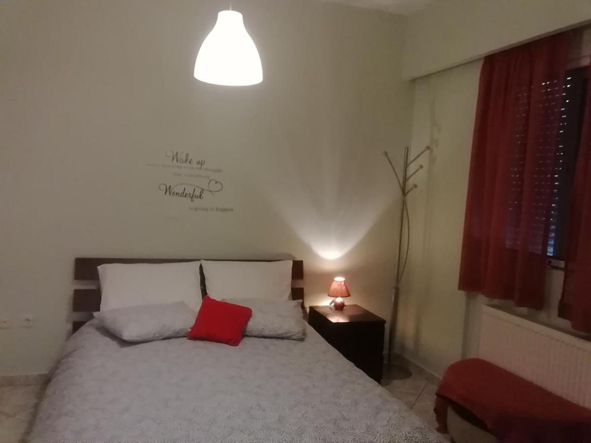 Cozy 2bed appartment Ateny Zewnętrze zdjęcie