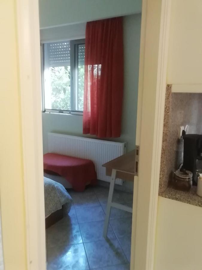 Cozy 2bed appartment Ateny Zewnętrze zdjęcie
